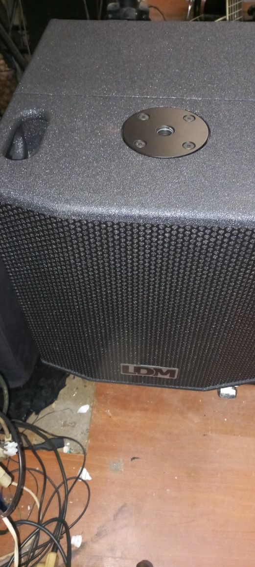 Wzmacniacz LDM SAS 15 i mikser cyfrowy Yamaha