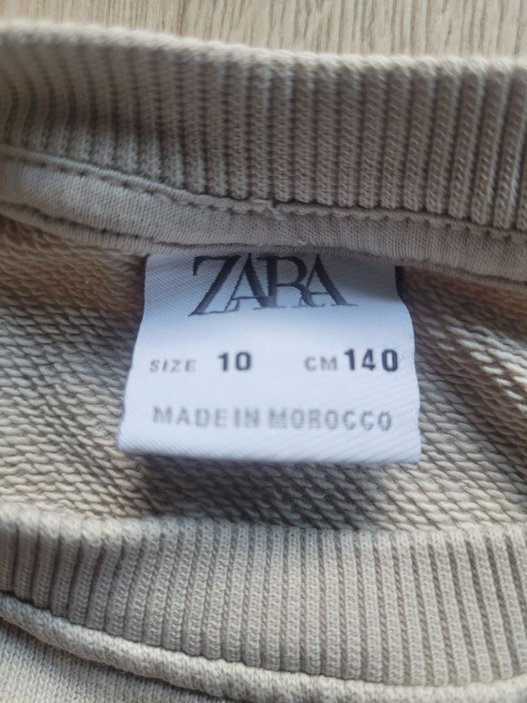 Beżowa bluza oversize z gwiazdą Zara r.140