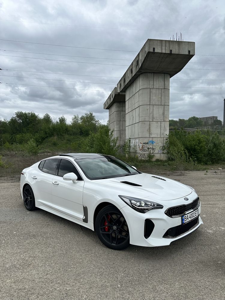 Kia Stinger 2.0 Turbo GDI