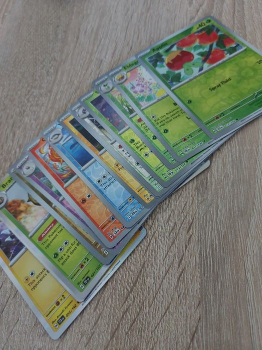 Holo karty Pokémon