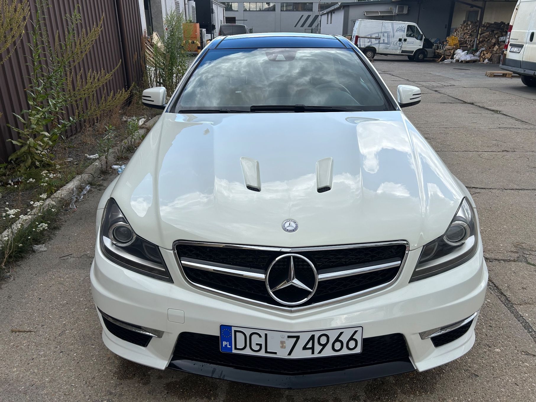 Mercedes-Benz Klasa C Mercedes c63 amg coupe