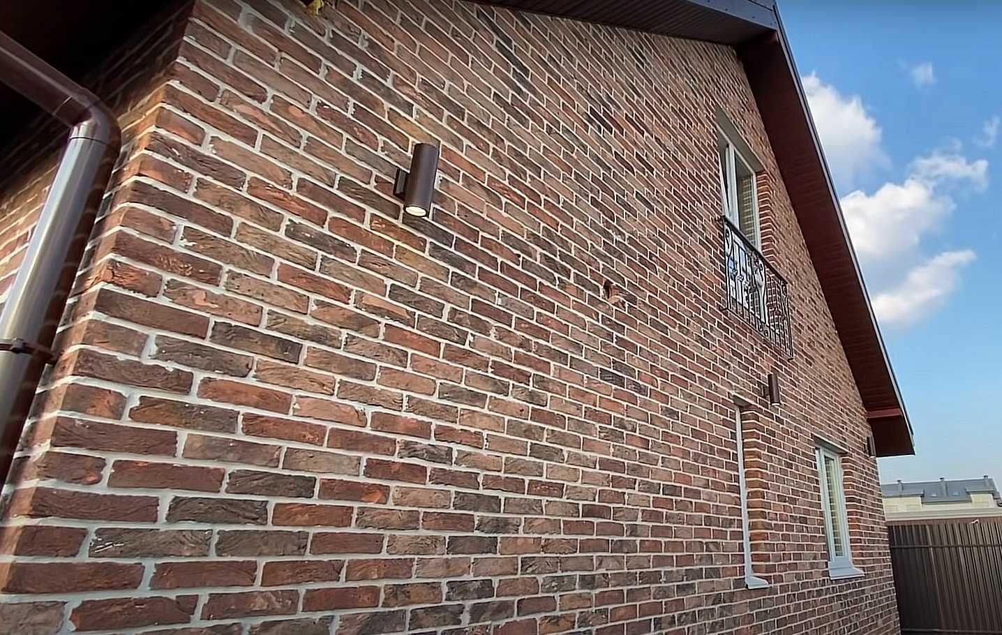 Будинок на 120 м2, в Англійському стилі у КМ "Бельгійське містечко"