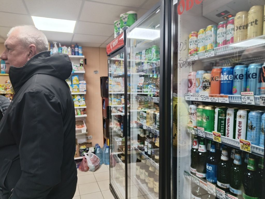 Сдається приміщення невеликої прод крамниці
