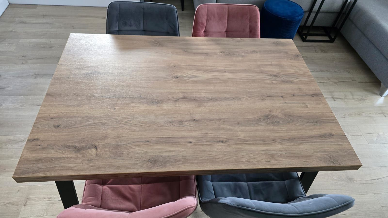 Solidny stół w stylu loft 120x80