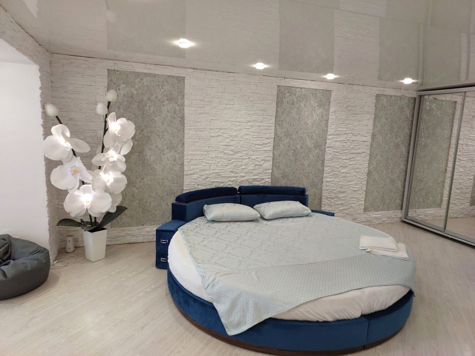 Подобова оренда квартири. Почасово 2часа 500.  VIP 95 квартал, центр.