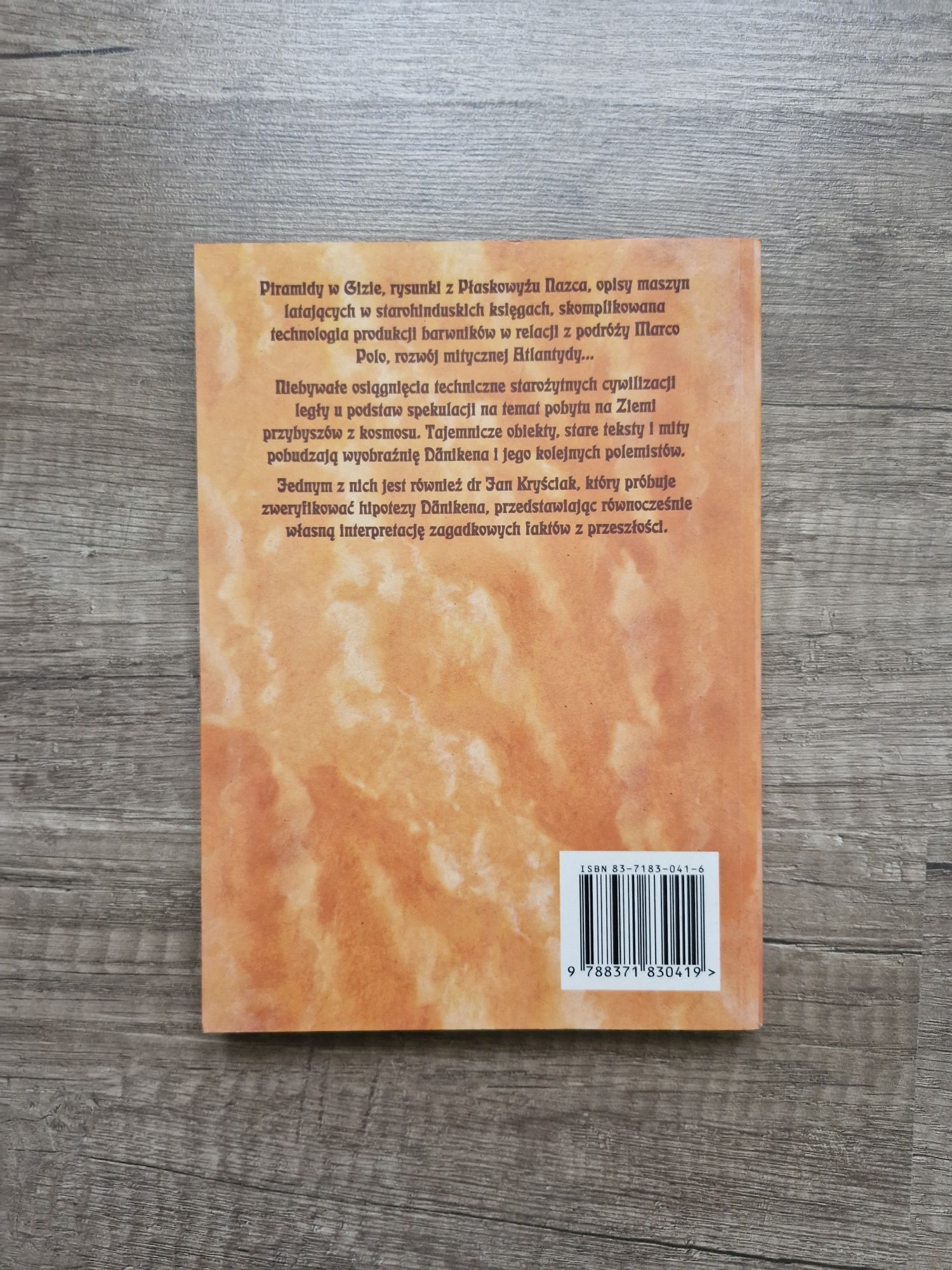 Jan Kryściak Daniken, Kosmici i Atlantydzi