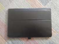 Etui na tablet uniwersalne.