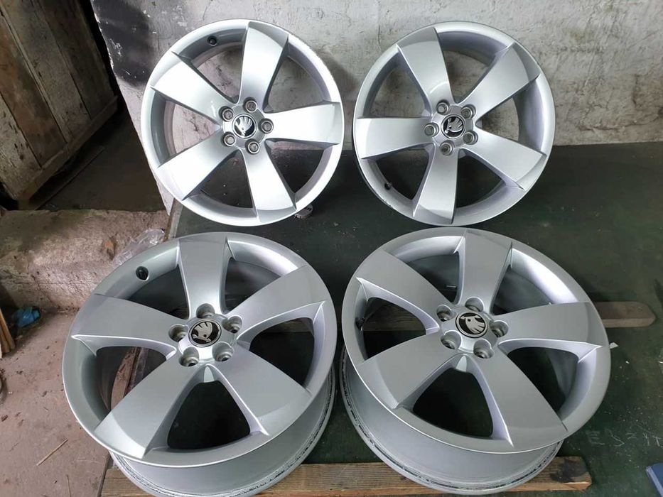 Felgi aluminiowe Skoda VW Seat Audi R17 5x100 7JX17H2 ET 41