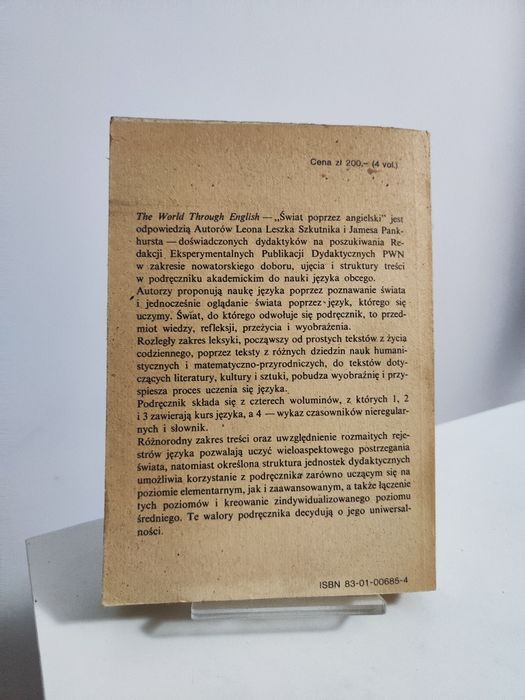 The World Through English 2 - L. L. Szkutnik, J. Pankhurst