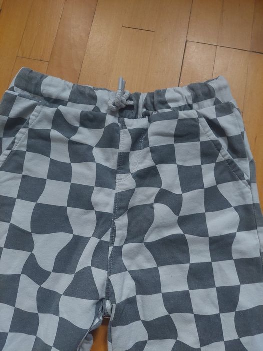 Komplet dresowy dres Sinsay 134