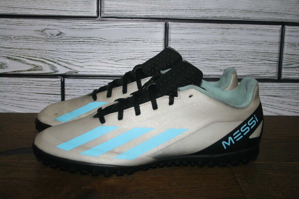Кроссовки сороконожки  Adidas Messi 44 р. (27,5 см)