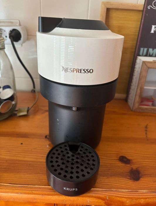 Máquina café Nespresso Vertuo Pop