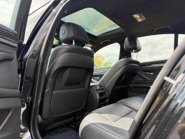 2015 BMW 5 Series 528i