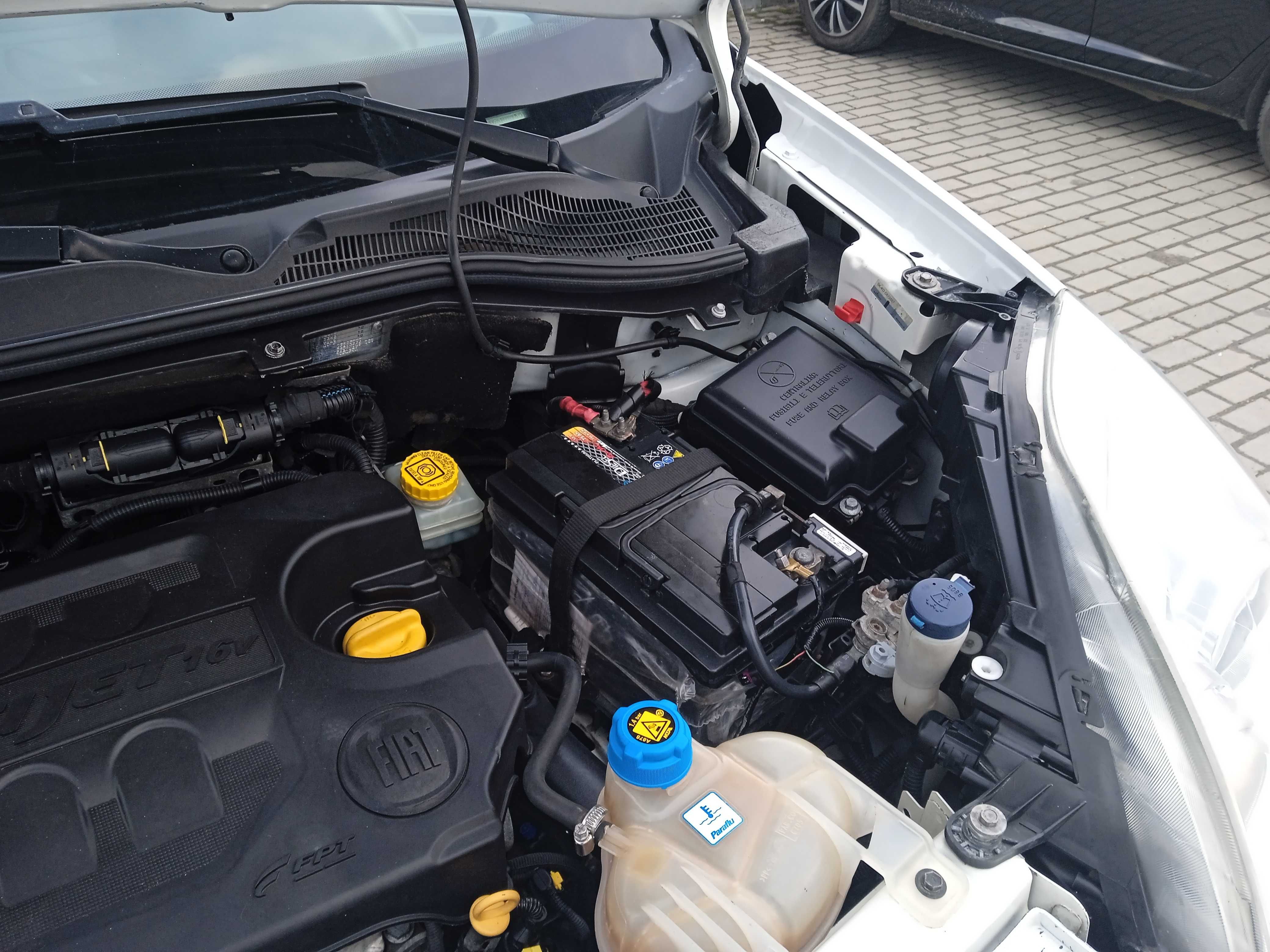 Продам Fiat Doblo 2010 1.6 TDi Оригінал пасажир