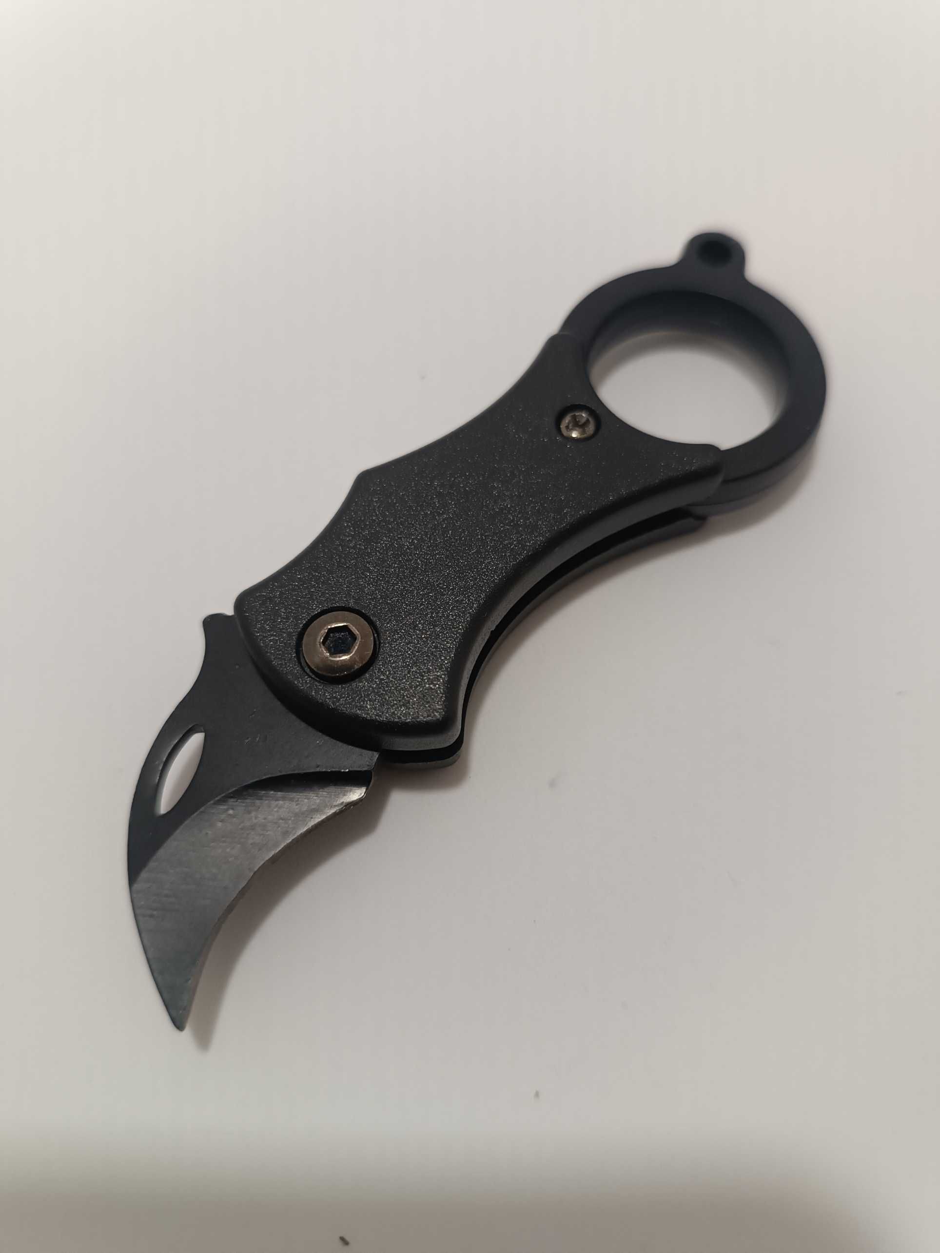 Mini nóż Cleaver 9,8 cm z łańcuszkiem – składany EDC