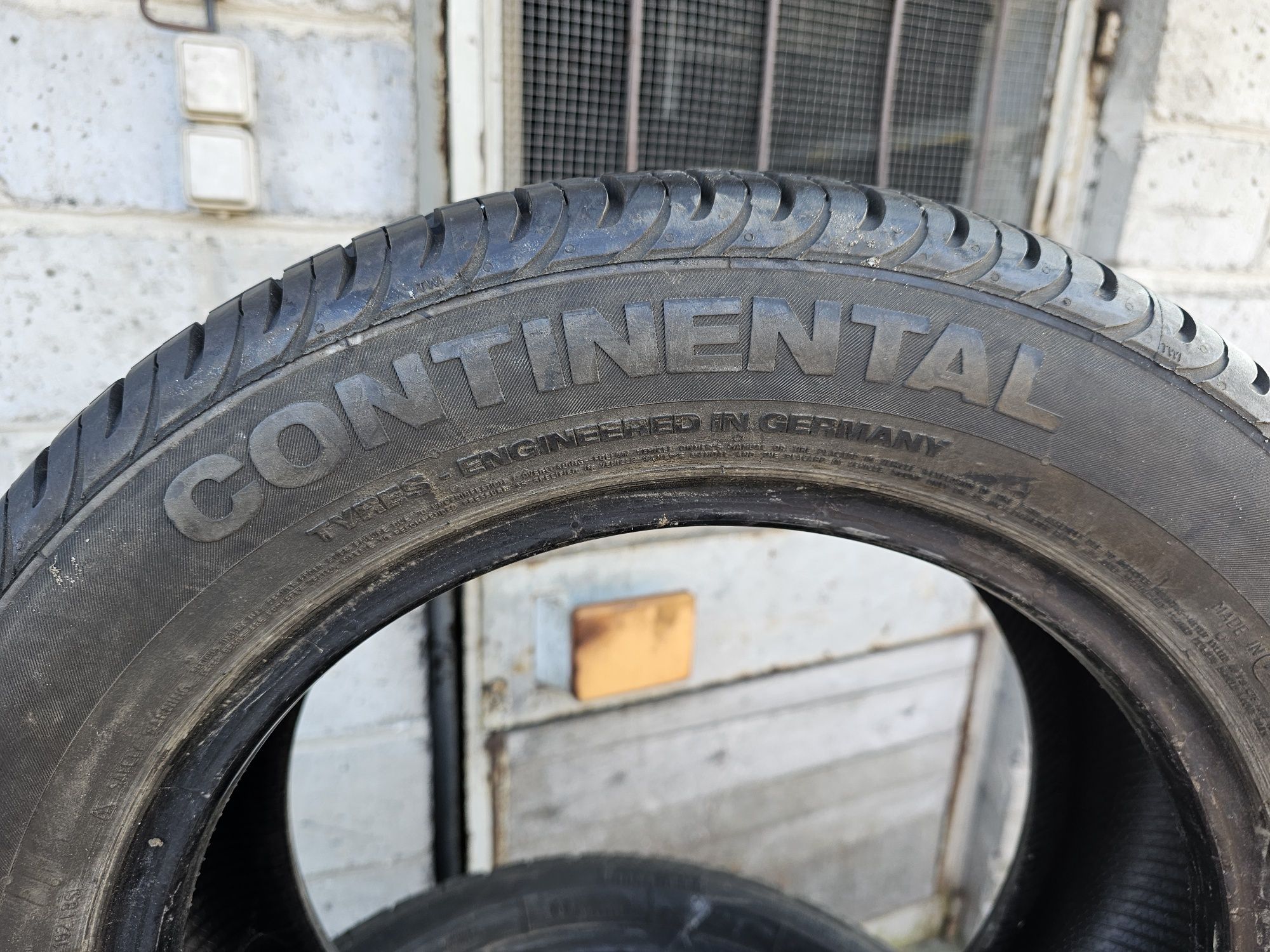 Opona Continental PremiumContact 185/60/15