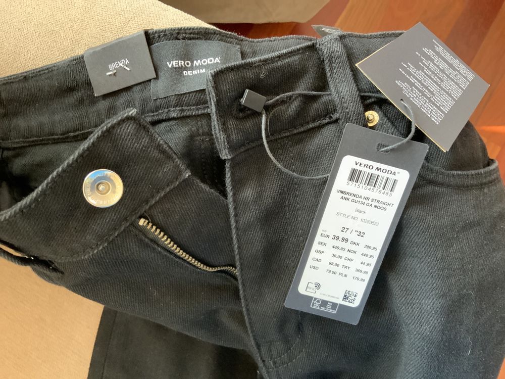 Spodnie jeansy dżinsy straight czarne Vero moda 27/32 nowe S