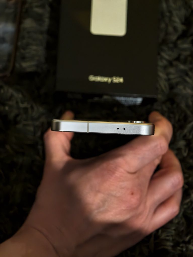 Samsung S24 256GB