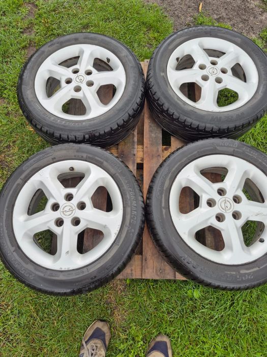 Felgi opel zafira A 205/55/16r