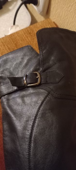 Женские кожаные сапоги -ботфорты