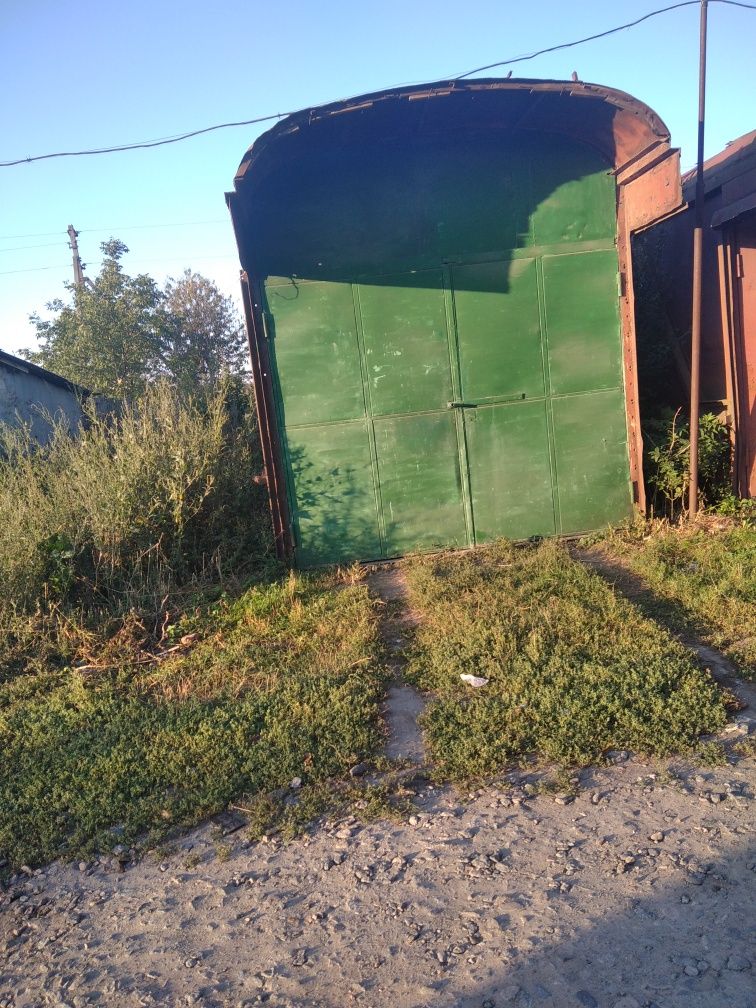 Продам гараж (вагончик)