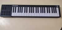 Teclado Alesis V49 MIDI Keyboard Controller