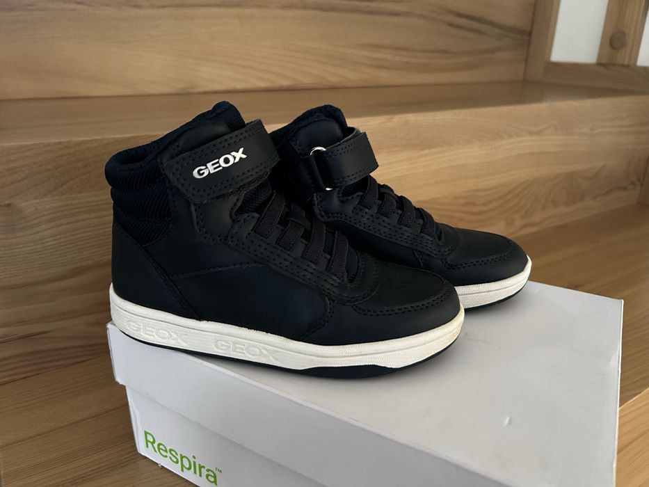 Buty chłopięce 28 rozmiar Geox