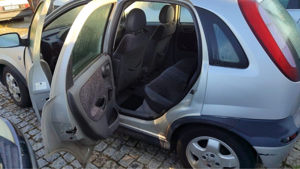 Opel corsa 1.2 1.6v