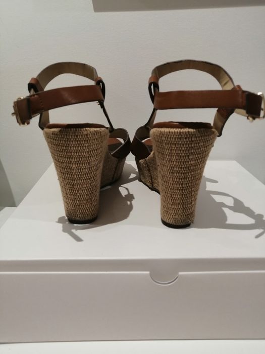 Sandálias de senhora n. 39