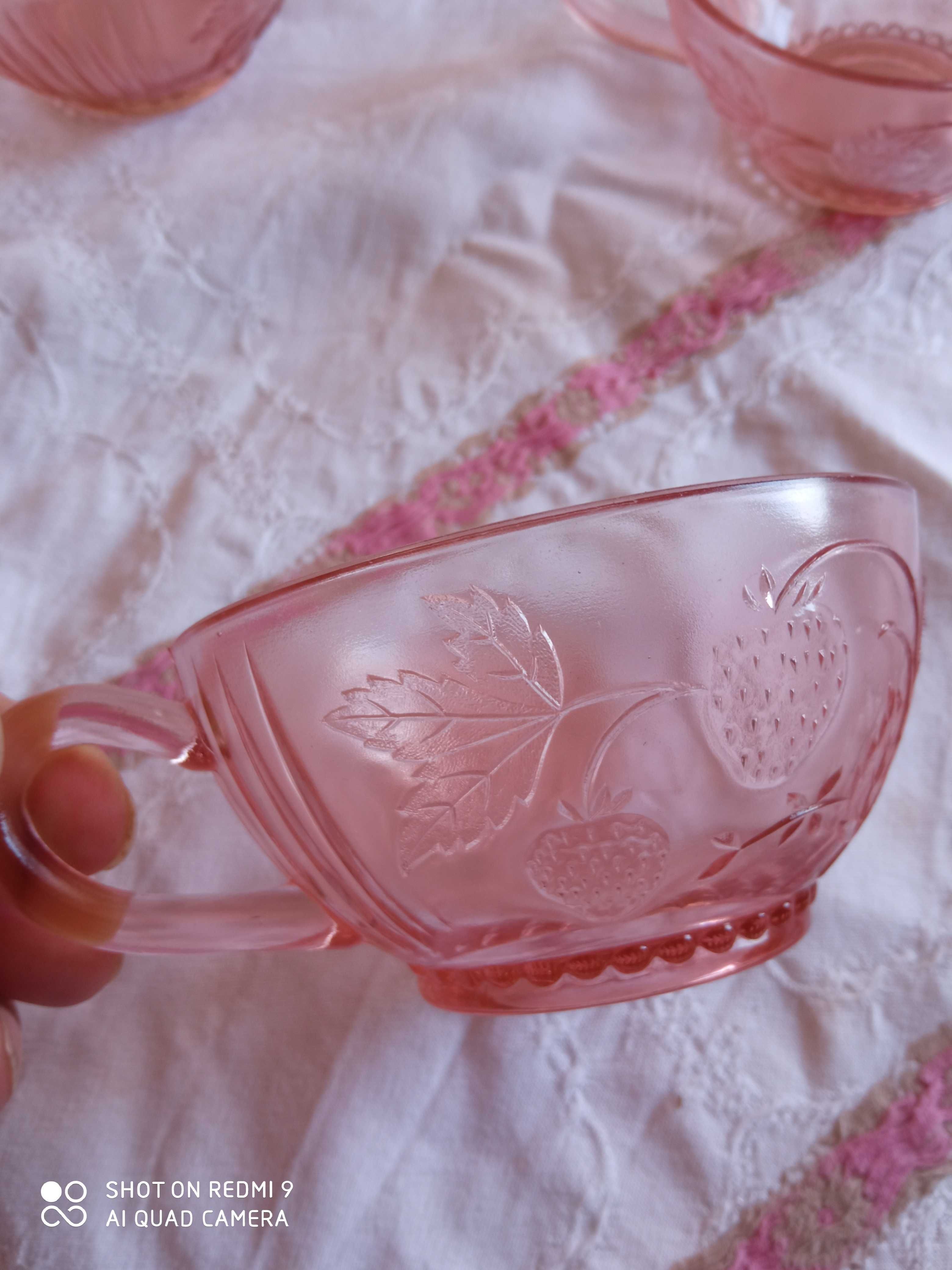 Rozalinowy różowy zestaw do ponczu waza + 6 filiżanek stare szkło PRL?