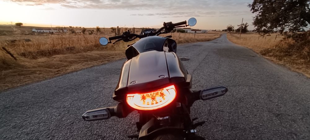 Honda CB1000r NSC Black Edition