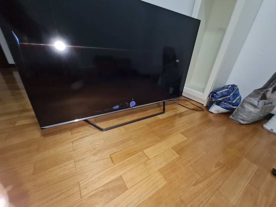Tv Hisense avariada