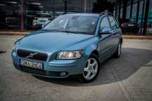 Volvo V50 Piękny 2.0D 136 Momentum Alu Grzane Fotele Bezwypadkowy