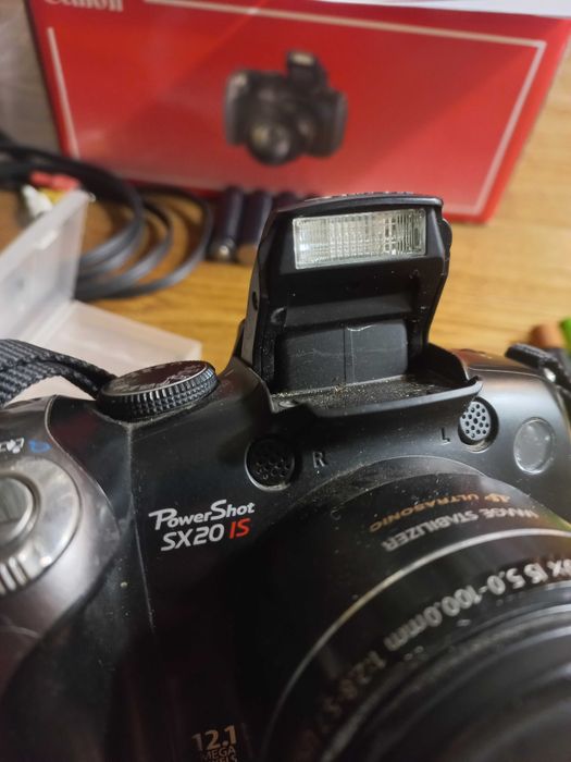 Canon PowerShot SX20 IS