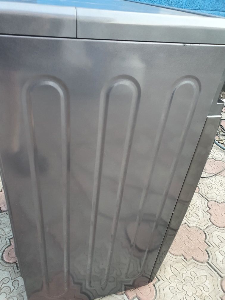 Продам стіралку самсунг на 6кг