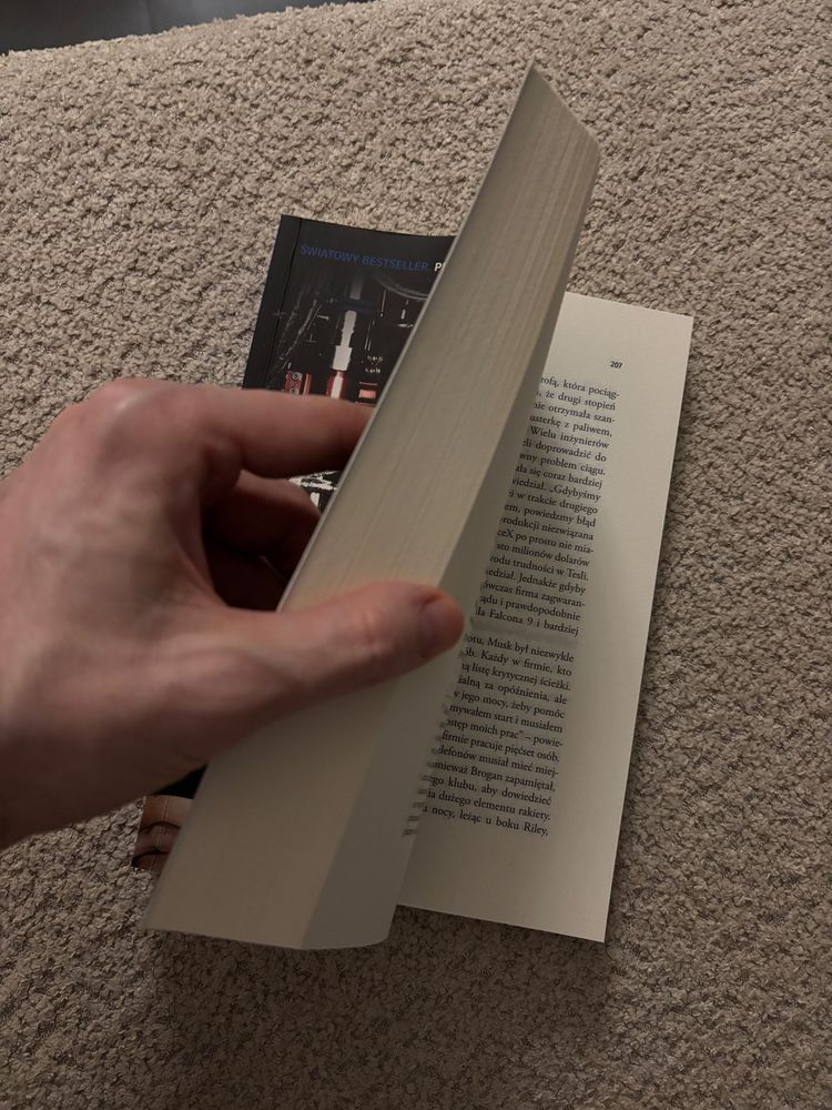 Elon Musk biografia