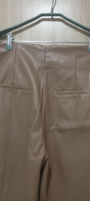 Cudne spodnie imitacja skóry