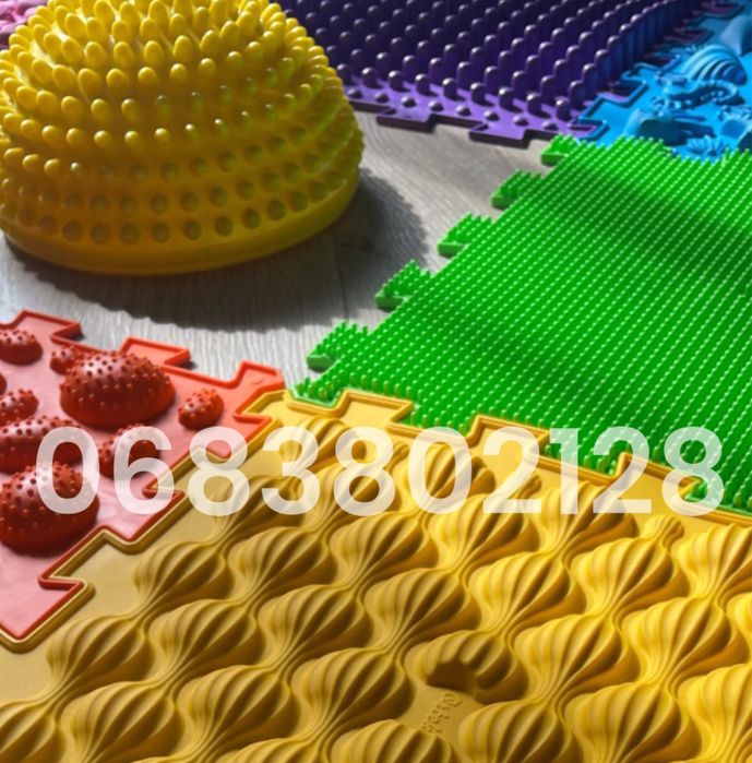 ПОДАРУНОК!Ортопедичний набір! Ортопедичні пазли та масажні напівсфери!