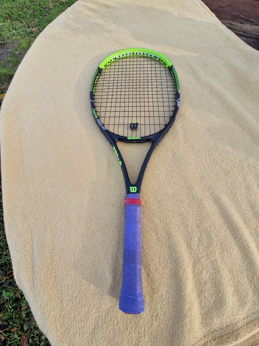 Rakieta tenisowa wilson milos raonic team 100