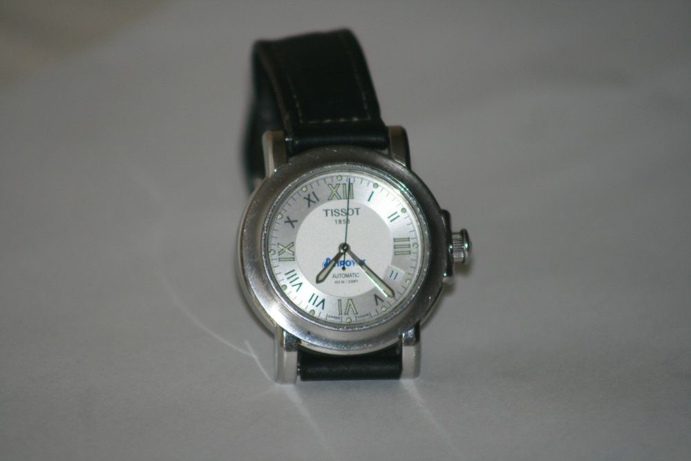 Часы "Tissot", механика.