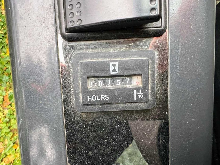 Minikoparka Kingway M17 1.7t joystick kabina rozsuwane gąsienice