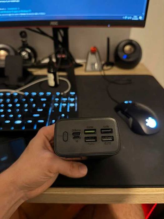 Nowy Powerbank 30 000 mAh (30K mAh) HERTZ