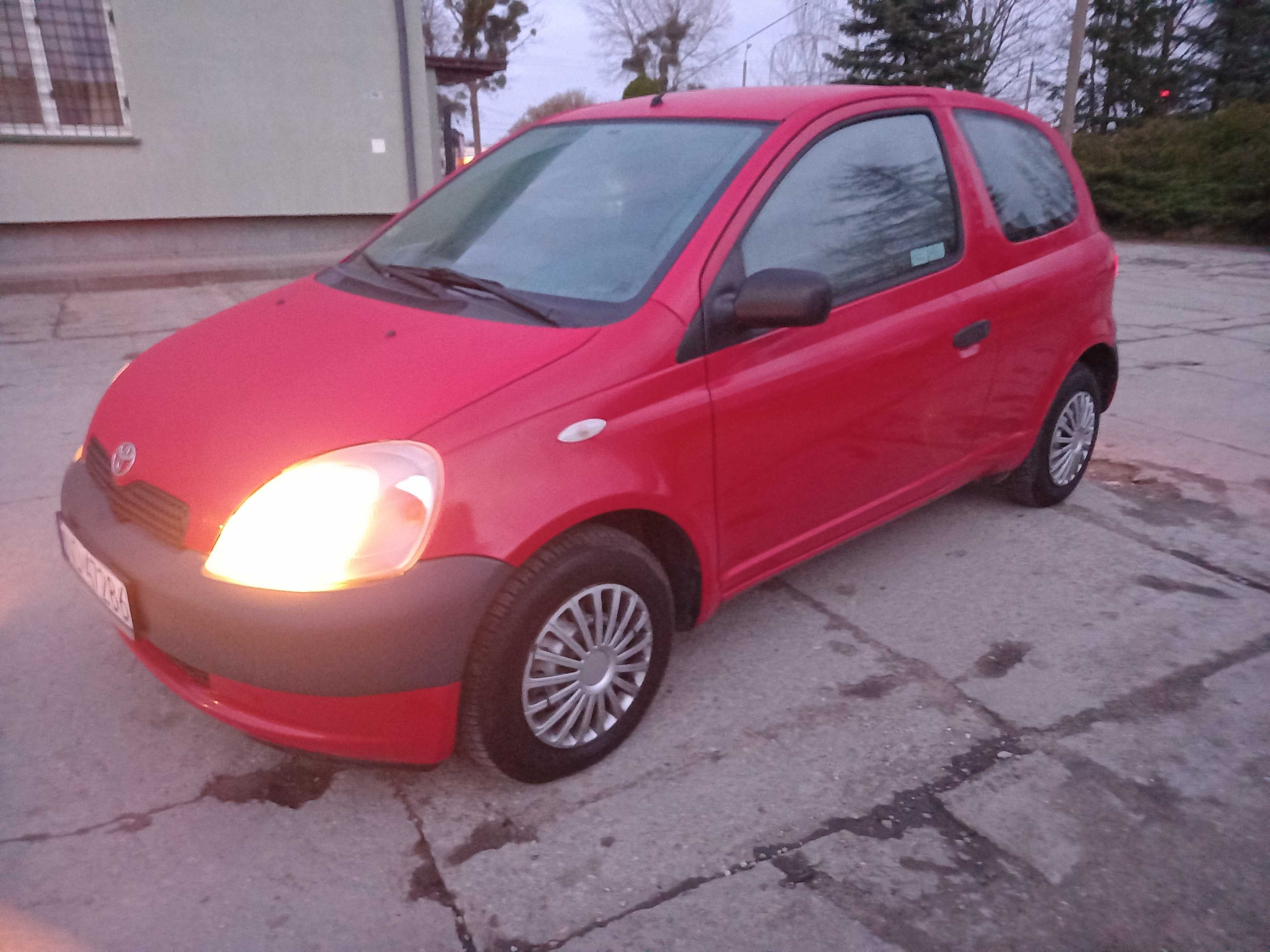 Toyota Yaris 04r. 1.0 Benzyna, Stan Wzorowy