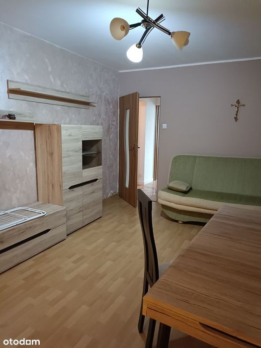 Wynajmę umeblowane mieszkanie w Kozienicach 2 pokoje 1 piętro 1400zł