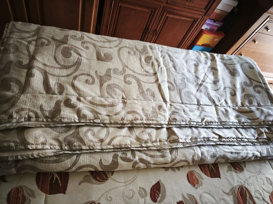 Manta cama casal dourado envelhecido