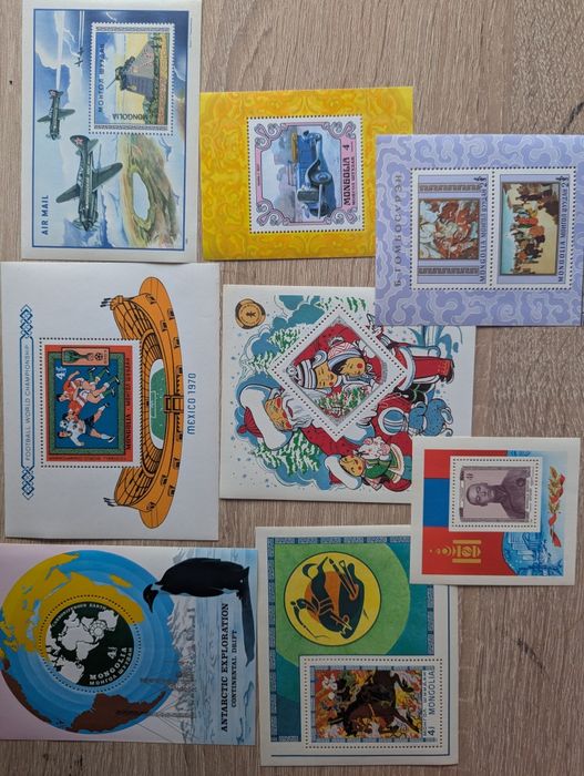 Блоки поштових марок Монголія