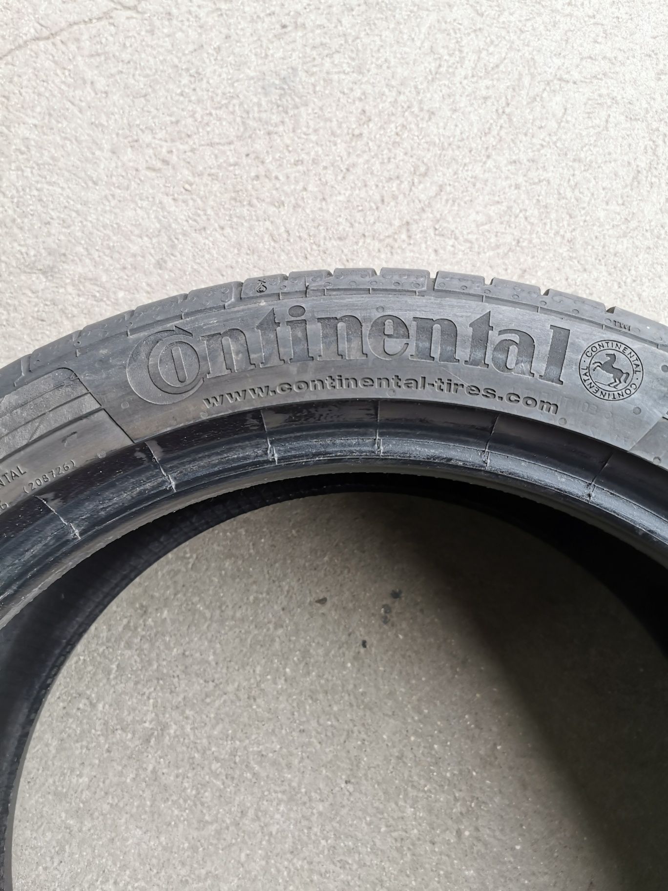 Komplet opon 215/45R17 91W Continental ContiSportContact 5