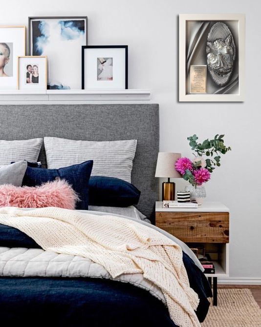 Pamiątka Chrztu posrebrzany obraz z Aniołem Stróżem  dedykacja GRAWER