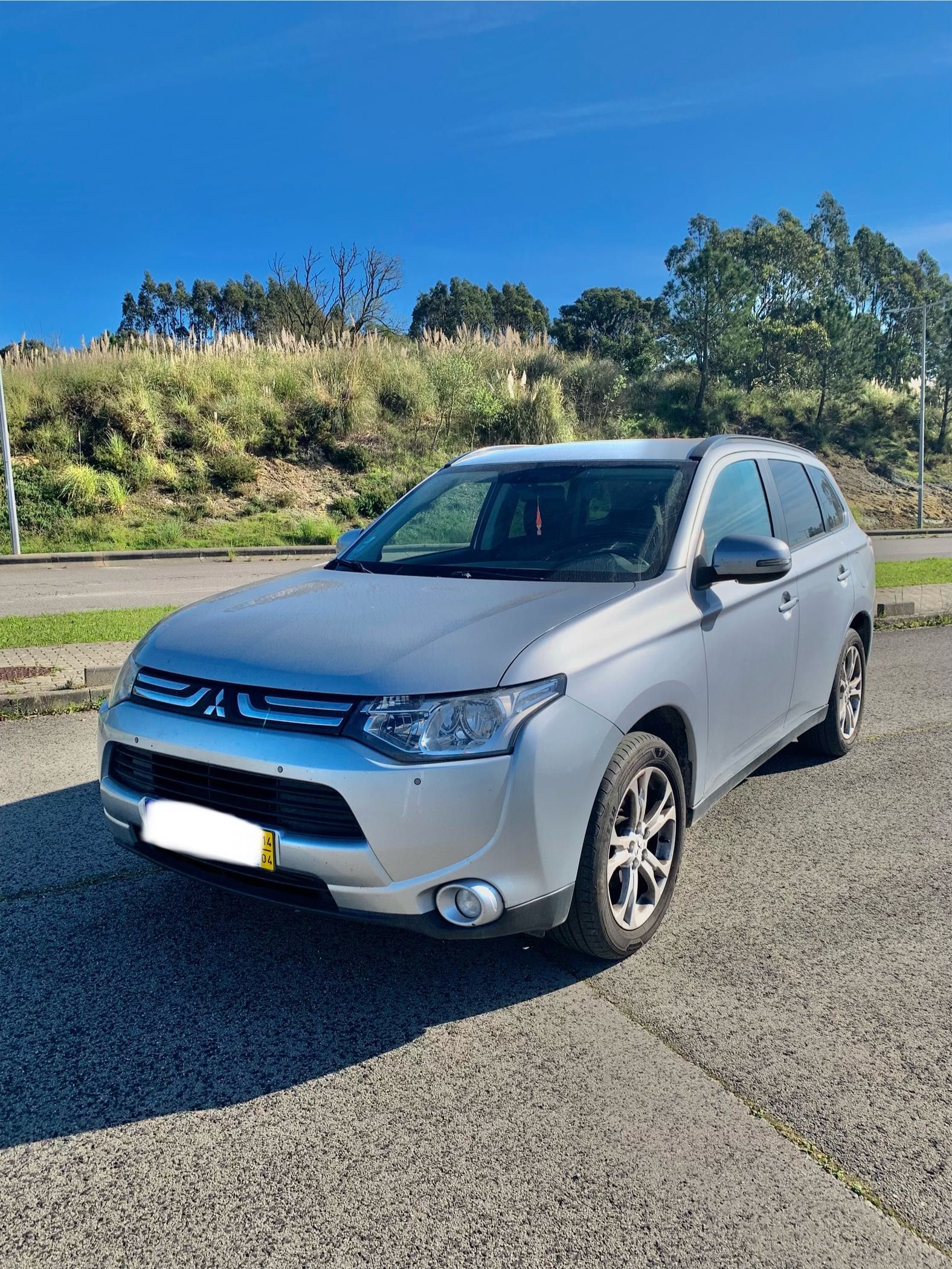 Mitsubishi Outlander - ACEITO TROCAS