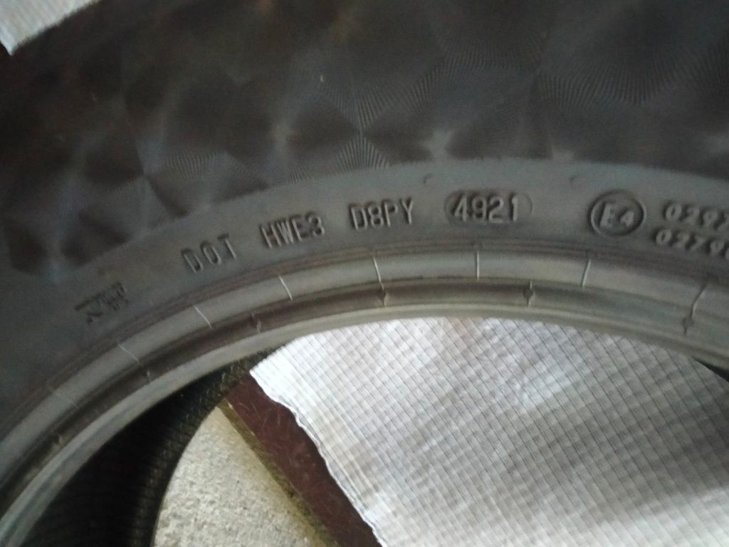 Pneu Continental 215xx65 R17 V